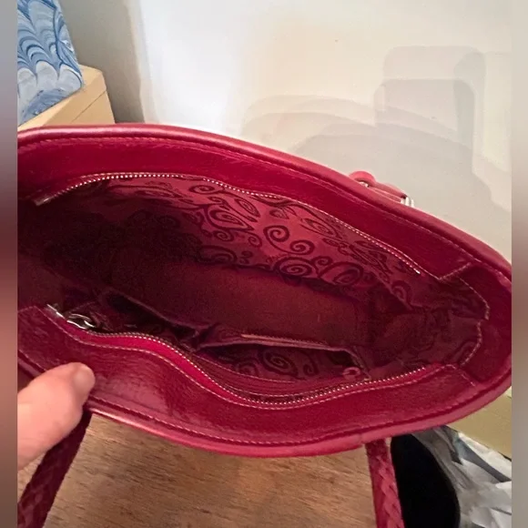 Brighton Vintage Shoulder Bag/Purse -Red Leather w/2 braided handles. Registered - Picture 4 of 9